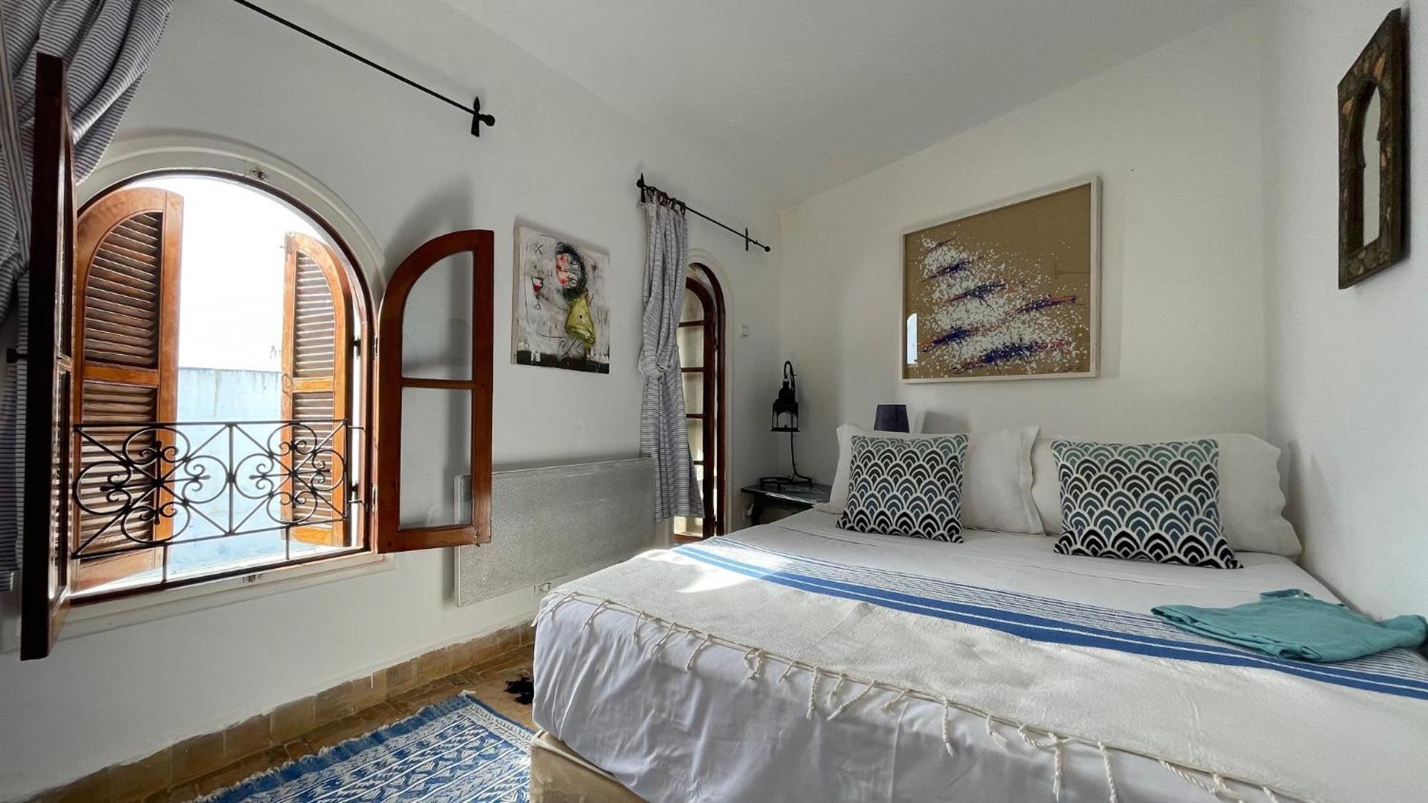Riad Oasis D'Асила Экстерьер фото
