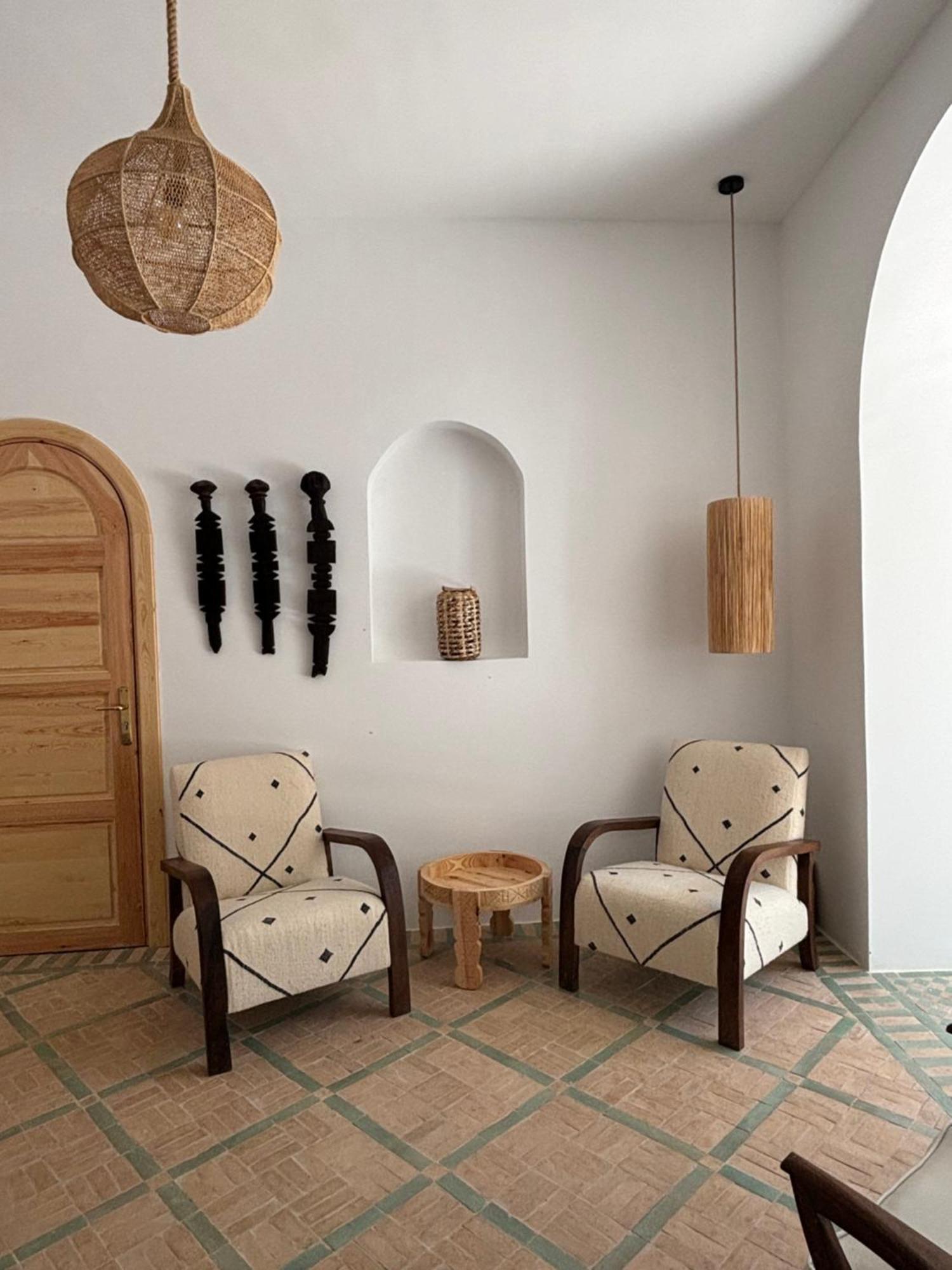 Riad Oasis D'Асила Экстерьер фото