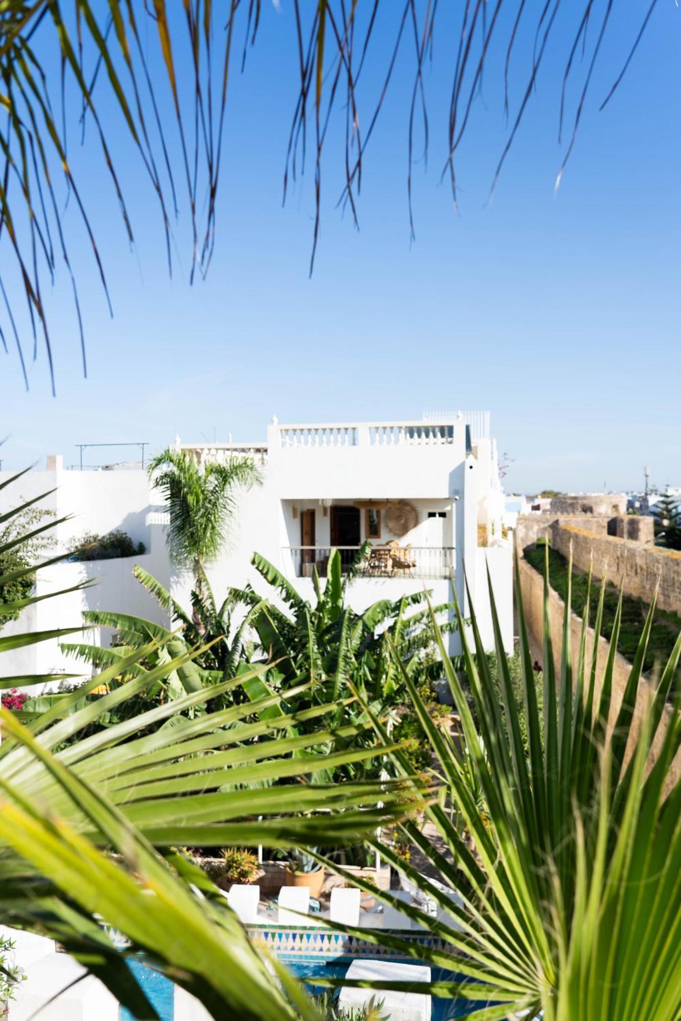 Riad Oasis D'Асила Экстерьер фото